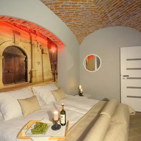 Toop - Near Market Square Apartament *