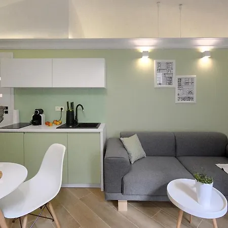 Toop - Near Market Square Apartament